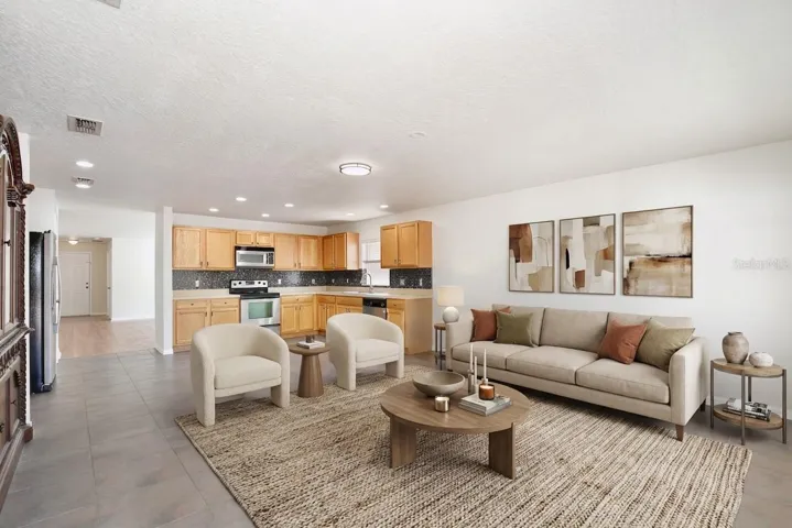 Family Room & Kitchen combo