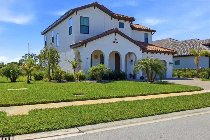 Great curb appeal!