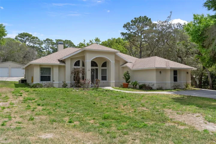 View 2 of the front of the Home