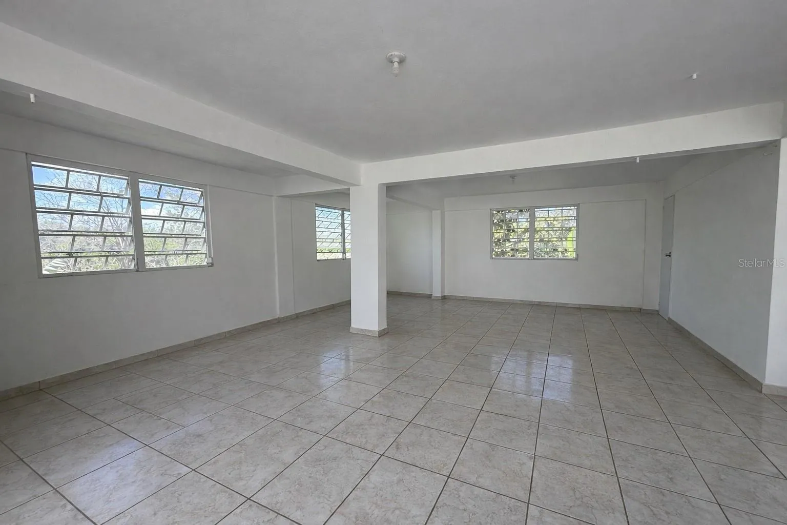 Garage Area 1