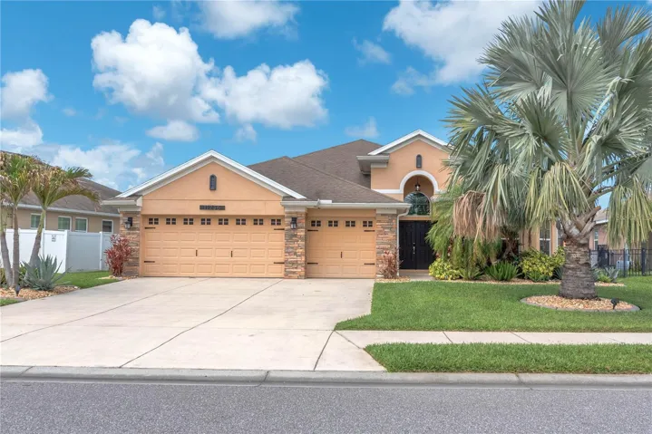 4-bedroom, 3-bath home + Office home on water in COPPERSTONE