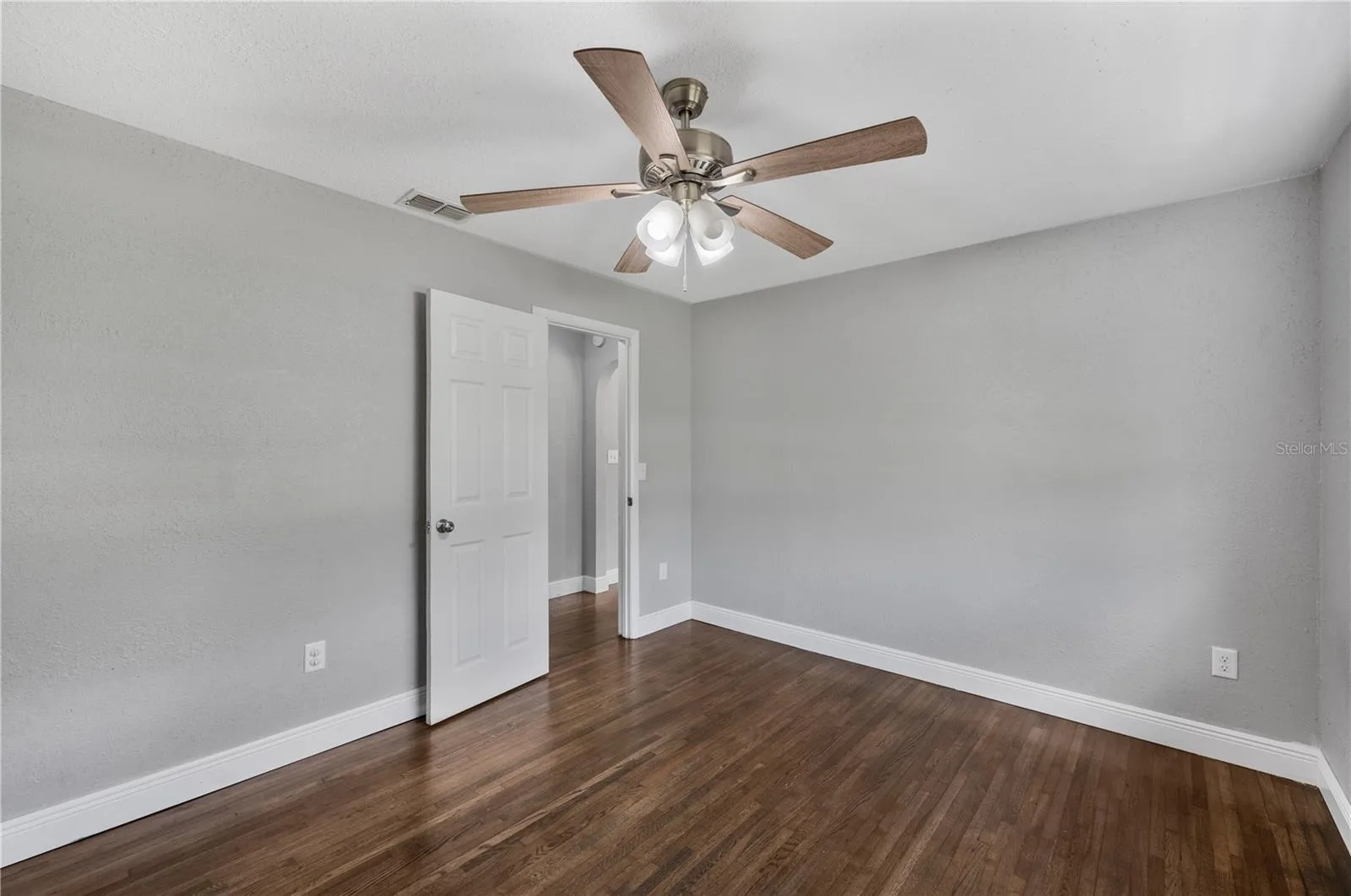 510 Windermere Dr, Lakeland, Florida 33809 — photo 9