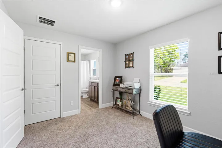 Bedroom /Office 3