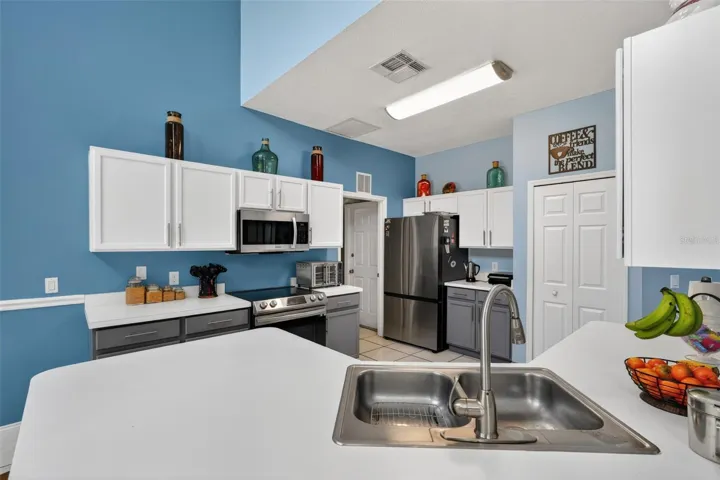 Kitchen Counter For Stools
