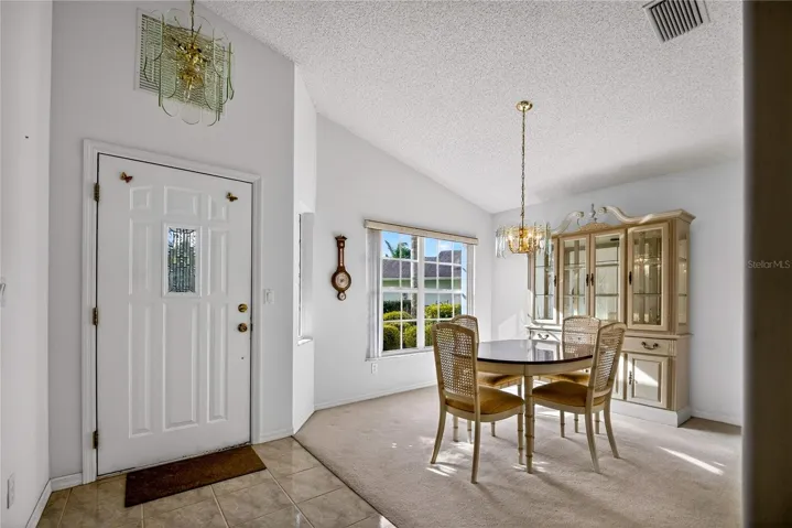 Entryway Foyer/Dining Room