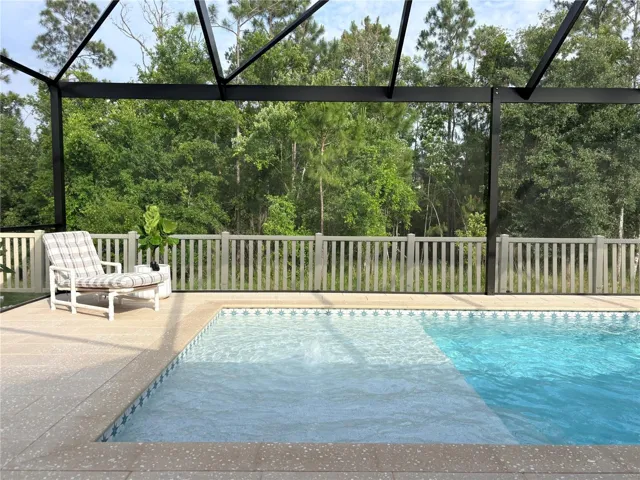Enjoy the panoramic screened enclosure views!
