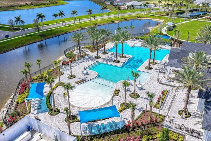 Palmera Amenities- Resort Style Pool