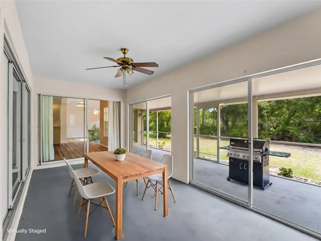 Virtually Staged All Season Room