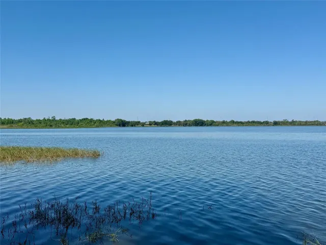 Nearby Lake Marion