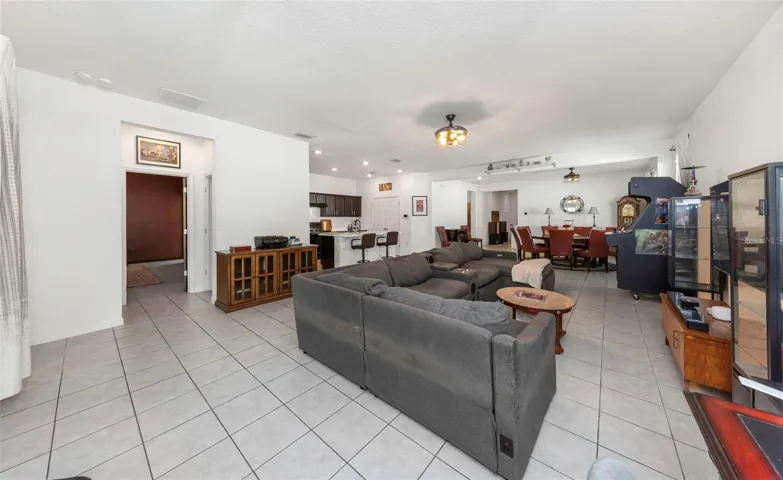 Living & Dining Room