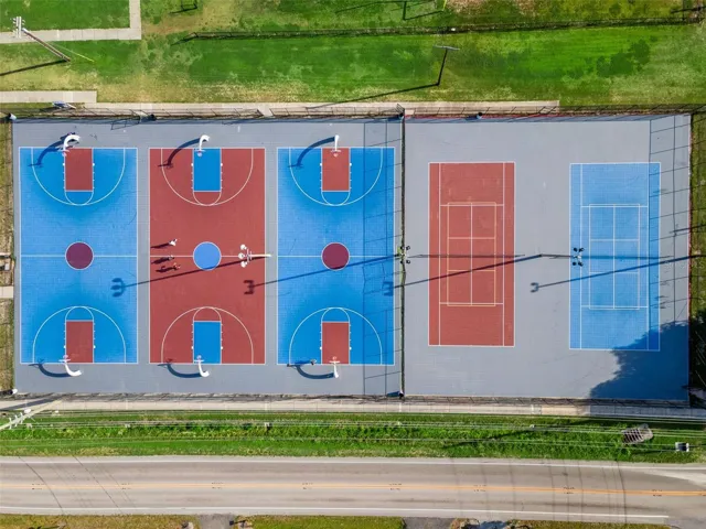 Basketball, tennis, &amp; pickleball courts