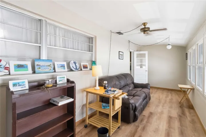 Sunroom/Bonus Room