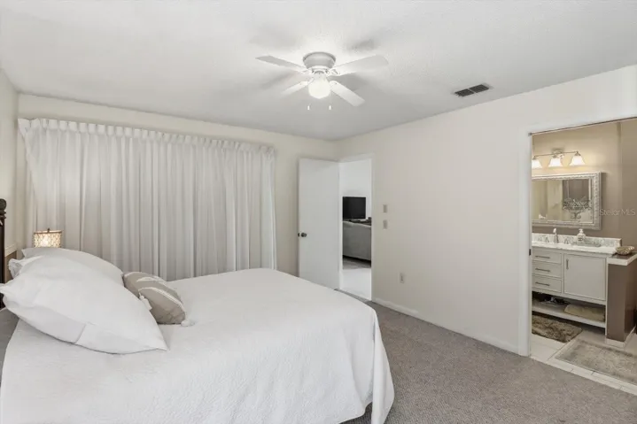 Bedroom #1