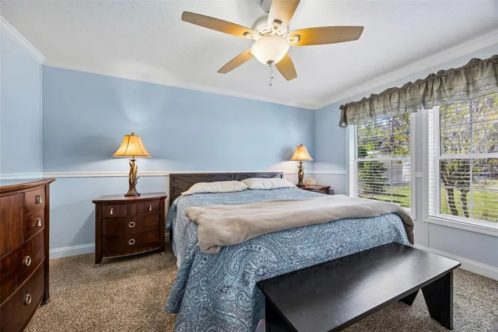 Offers a king size bed