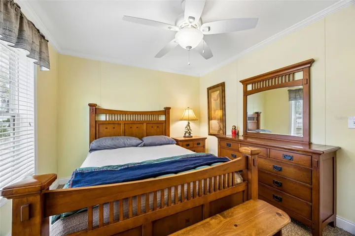 Offers a queen-size bed