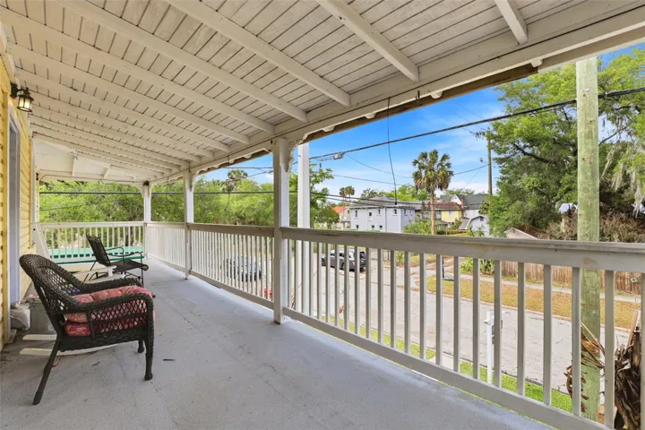 Second story deck
