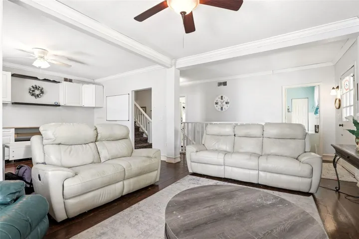 Second story flex space