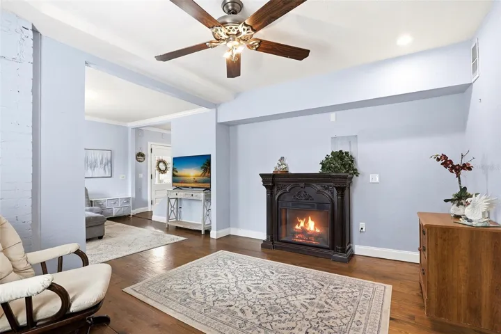 main floor sitting area near bedroom