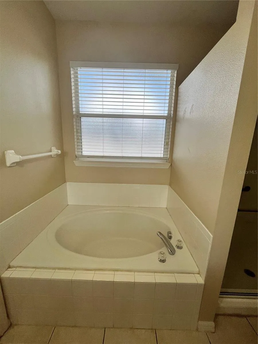 Garden Tub