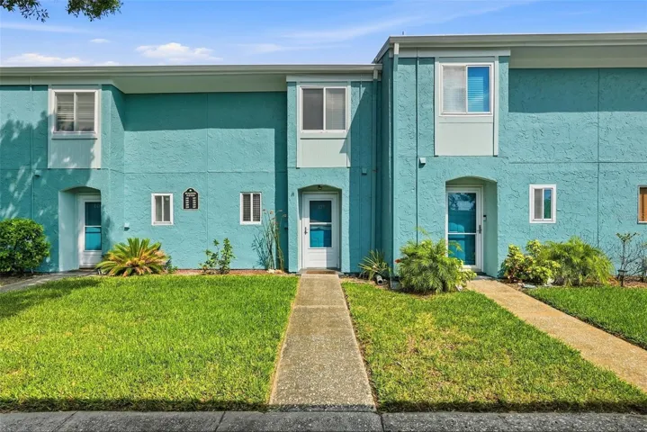 Welcome home to 107 114th Ave N