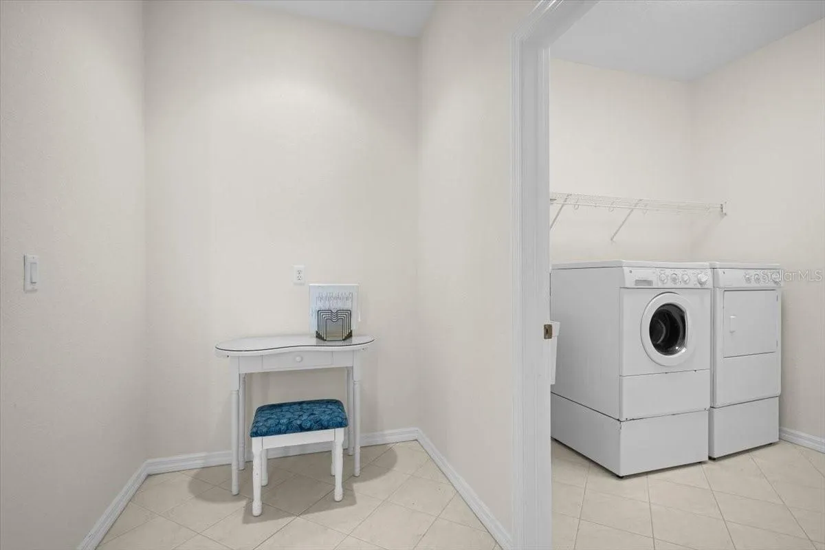 nook area