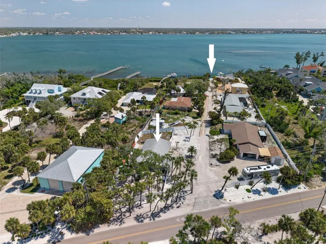 Access to shared dock on Lemon Bay