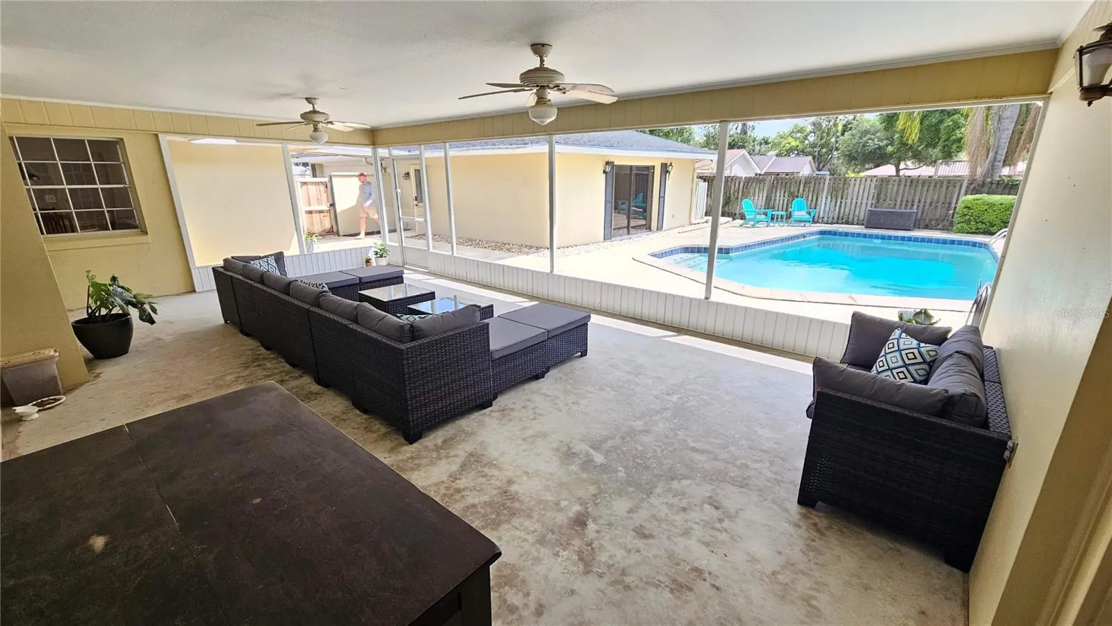Large Screened Porch