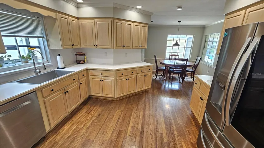 Large Kitchen