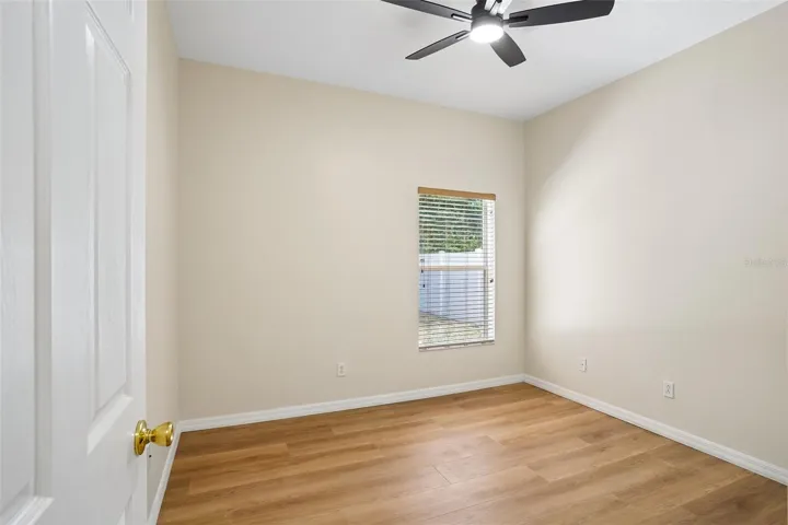 Bedroom 6 (downstairs)