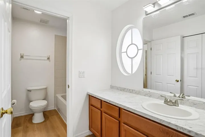 Bathroom 2 (upstairs)