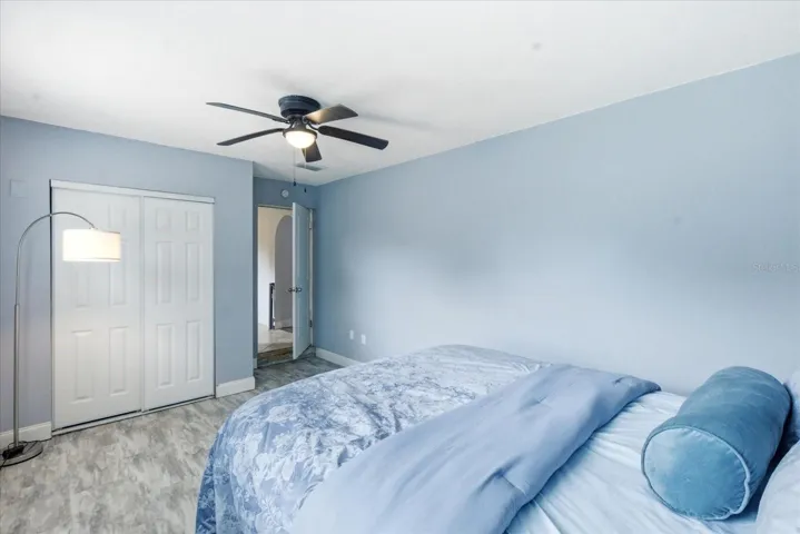 2nd bedroom