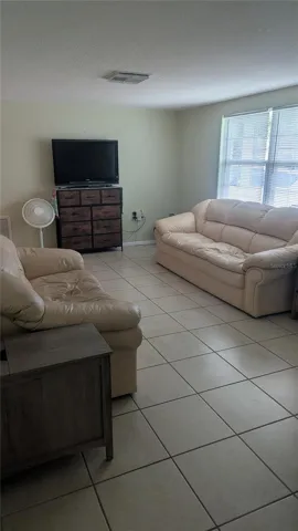 lvg room