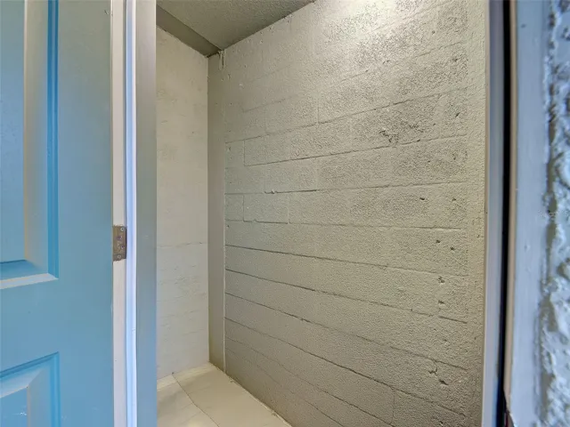 Extra Storage on Lanai