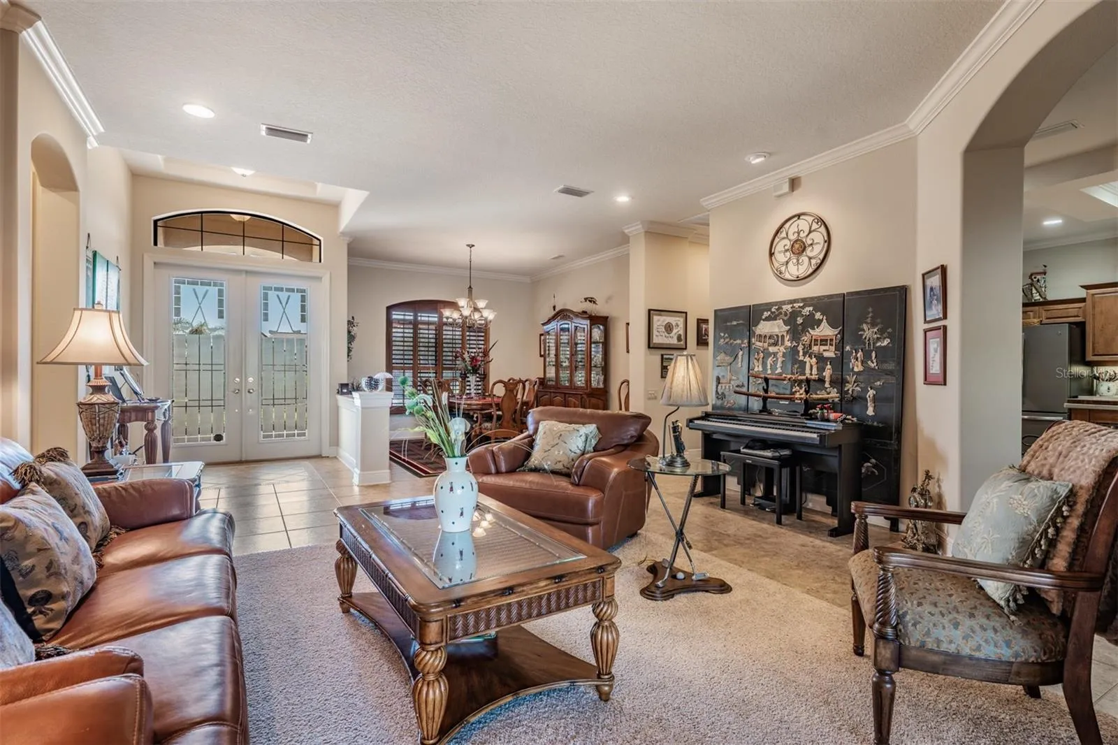 Light, Bright Living Room