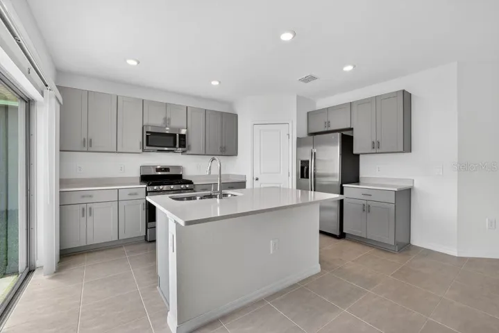 13819 Sawmill ~ Ready Now