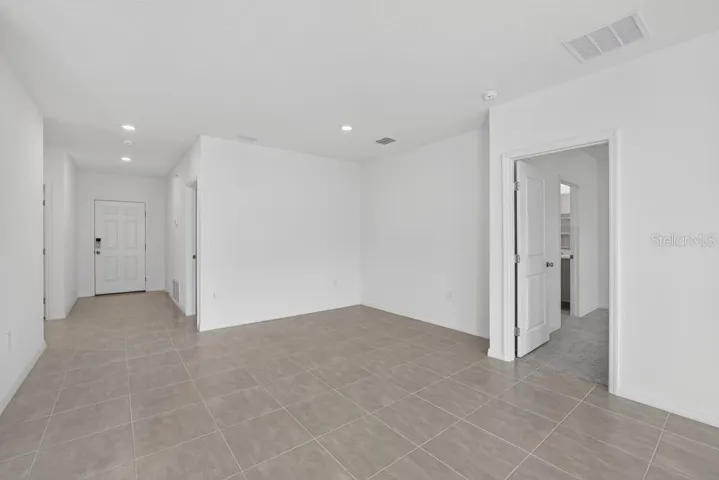 13819 Sawmill ~ Ready Now