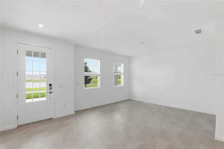 Meridian Parks Lot 6015 Great Room