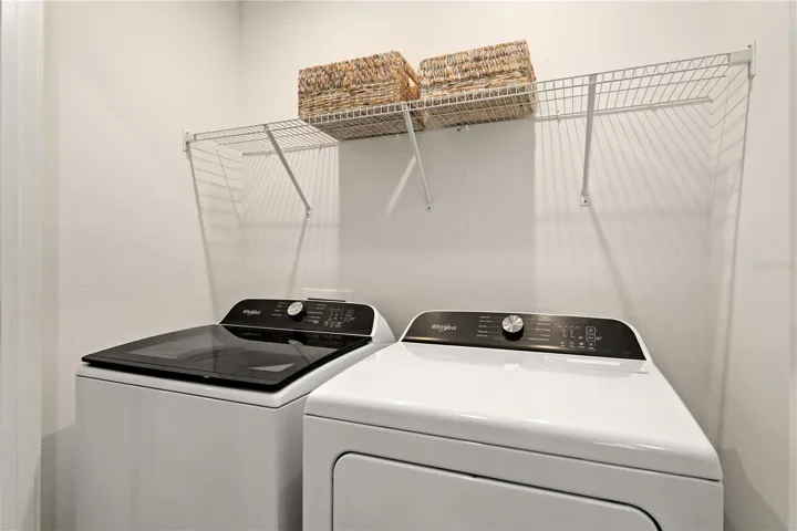 Meridian Parks Catalina II_Laundry