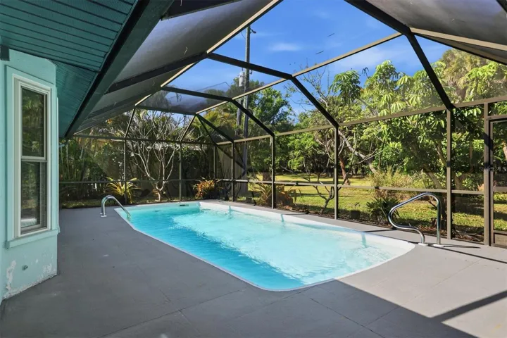 Screen in Lanai, with pool