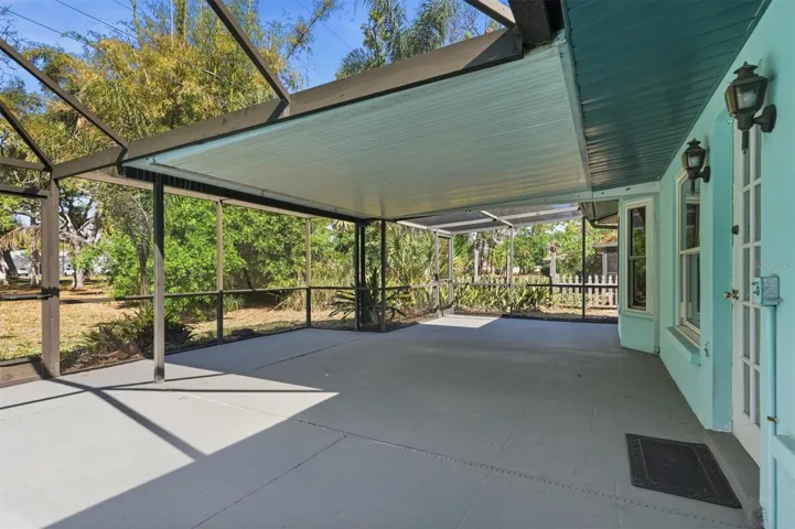 Screen in Lanai, with covered area for shade
