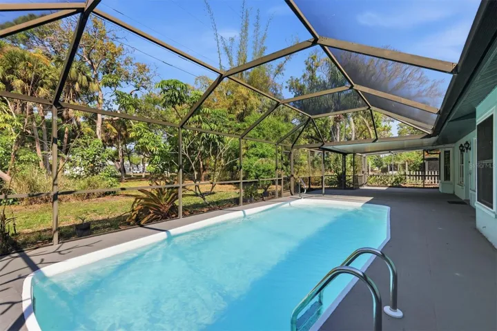 Screen in Lanai, with pool