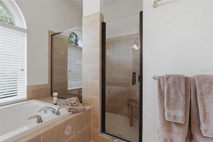 Primary En Suite Bath