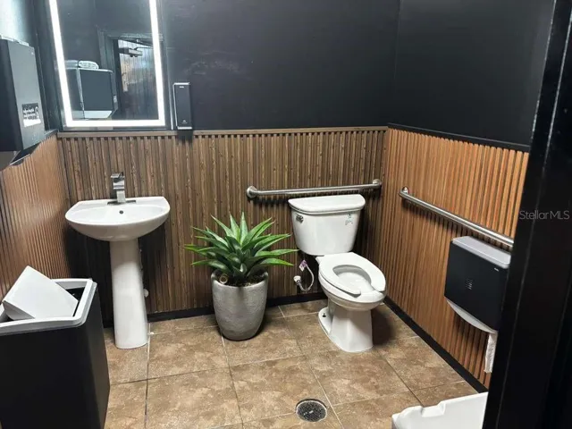 1170