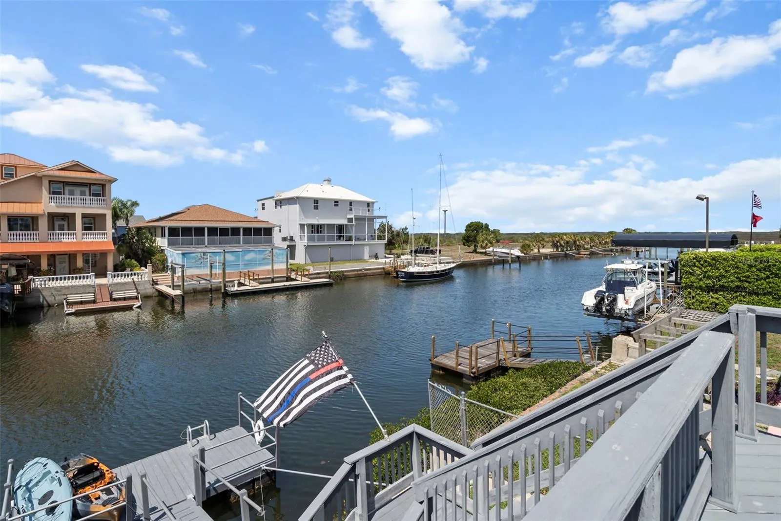 Minutes to the Main Channel and Gulf