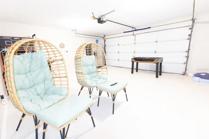 Garage /Entertaining Space