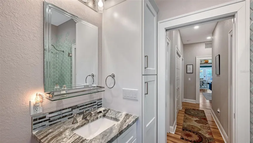 2nd Bath with view of 1st Hallway