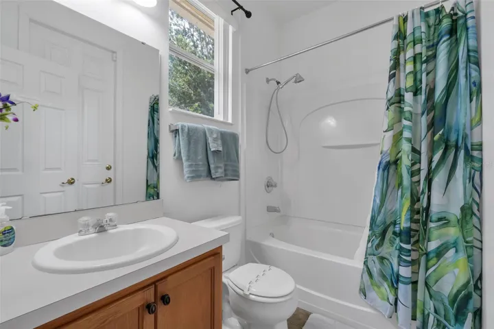 Bathroom #4 on the first floor