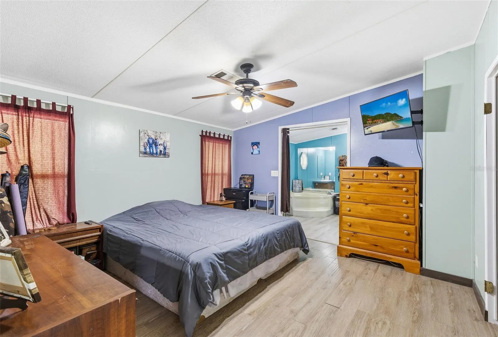 primary bedroom