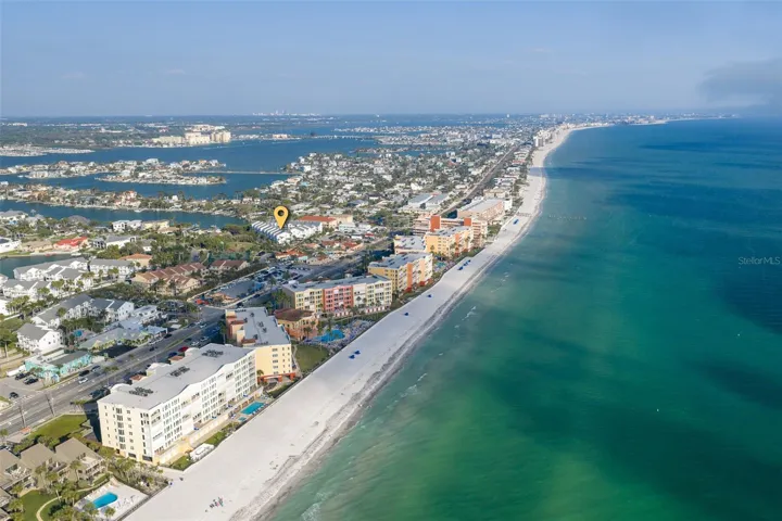 Spend the days on the spectacular shores of Redington.