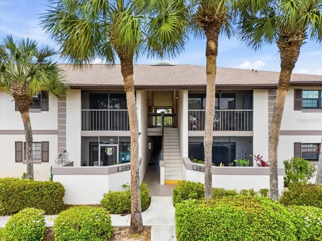 Front of 1515 Forrest Nelson Blvd